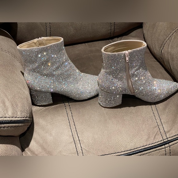 Betsey Johnson Sparkly boots size 10 - Picture 4 of 5